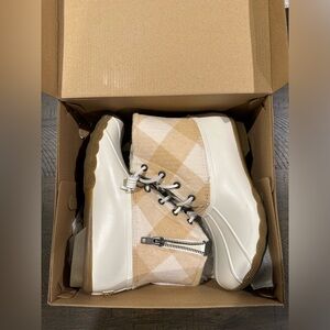 Sperry Saltwater Duck Boot Ivory Zipper Women 7.5 Rain Boots